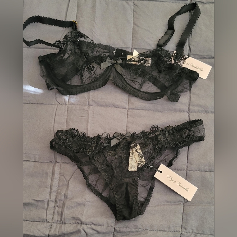 Agent Provocateur Jayce Black Lace Underwire Bra & Underwear Set